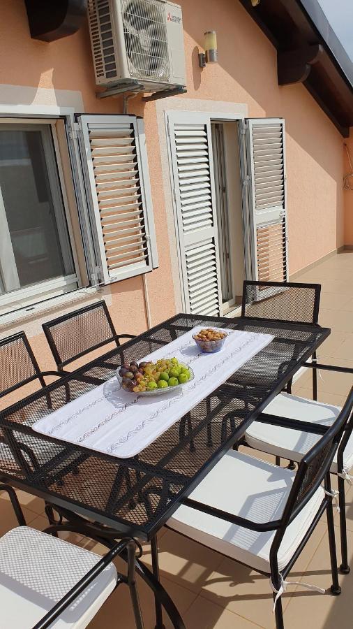 Villa Verbena Mala Cista ภายนอก รูปภาพ